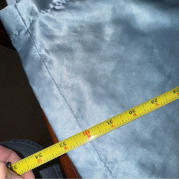 Victoria’s Secret blue satin robe one size - Picture 8 of 12